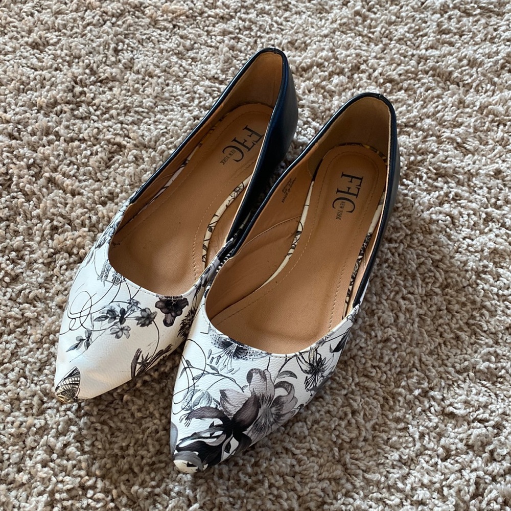 FFC New York, floral color block flats, 8.5, black and white